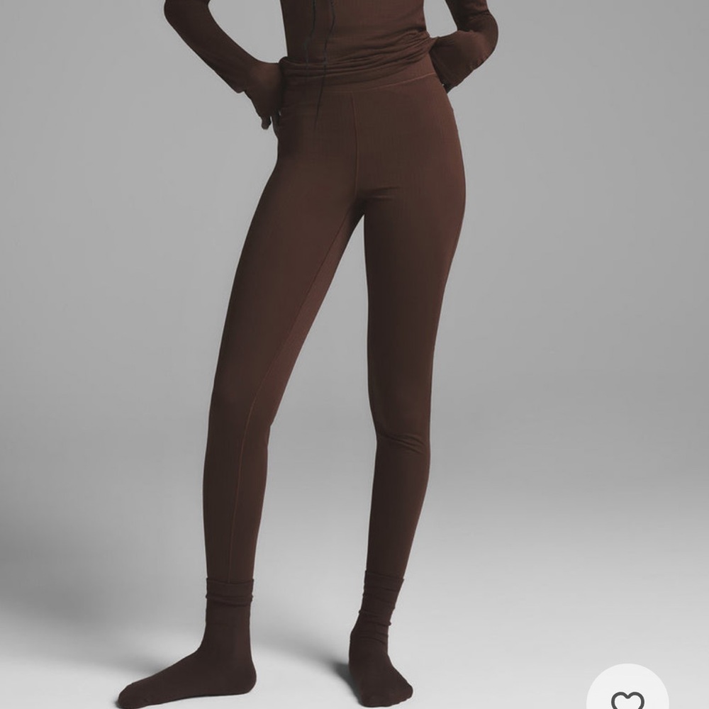 SKIMS X TNF NWT Dotknit leggings